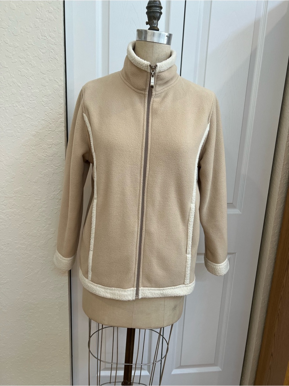 Women's Fleece Bomber Jacket - Taupe with Cream Trim